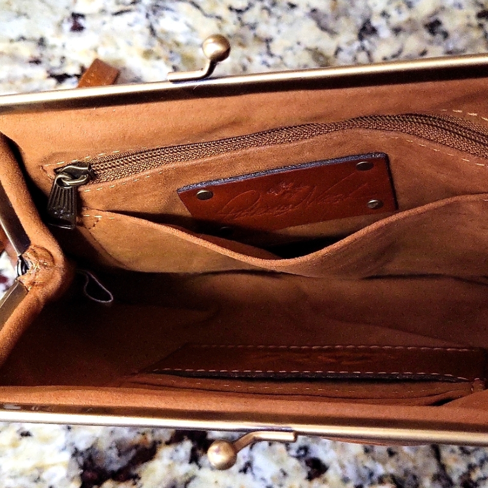 Patricia Nash Burnished Tooled Savena Wristlet - Picture 3 of 4